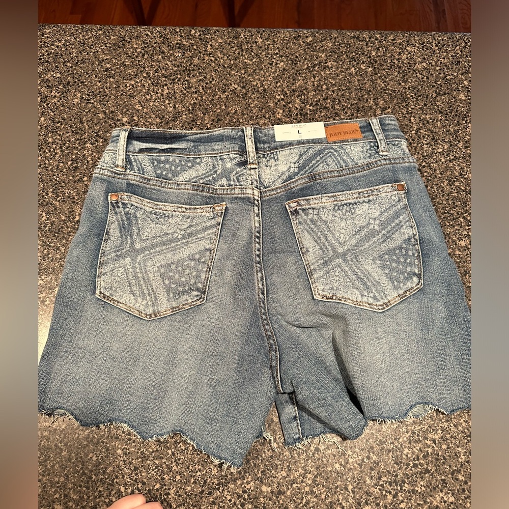Judy Blue Shorts NWT
